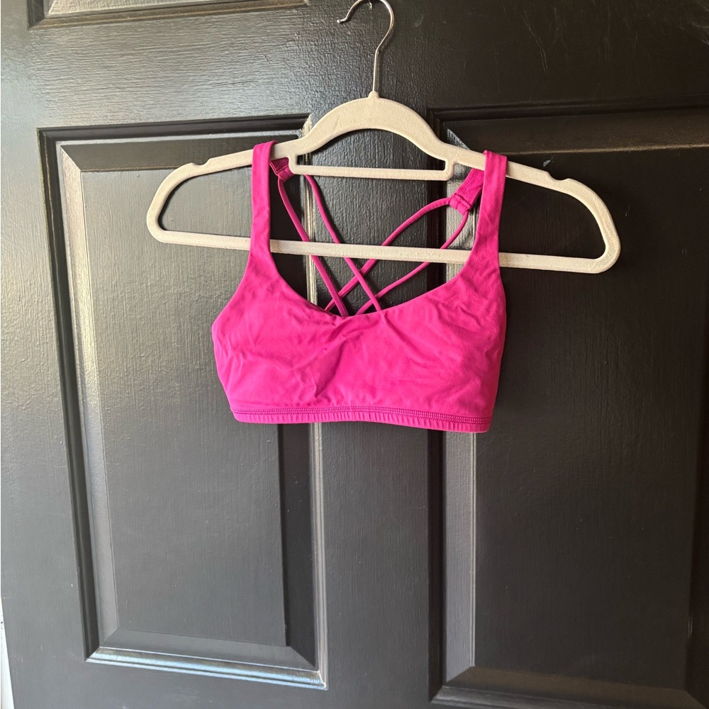 Free to be sports bra